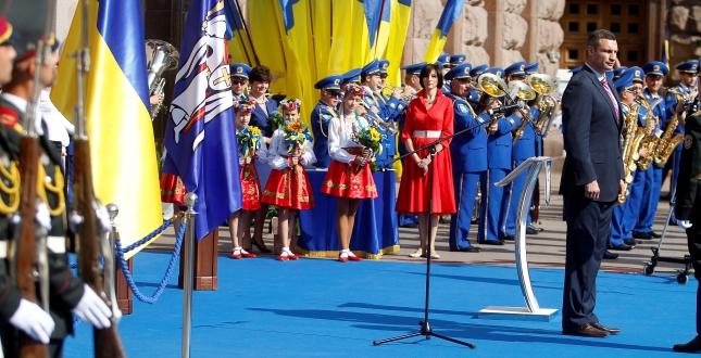 Віталій Кличко: «Український прапор – символ нашої єдності, патріотизму і боротьби за незалежність»