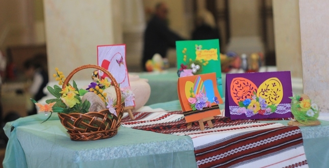 26 квітня  в Київському міському будинку учителя відбулося мистецьке свято "Великодня писанка"