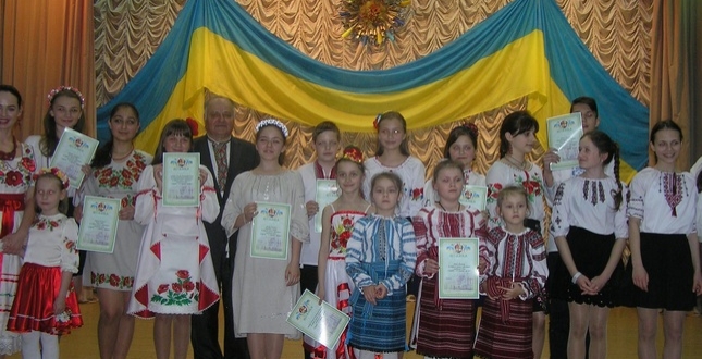 Фестиваль української пісні « Україна – це ми!»  в спеціалізованій школі №115 ім. І.Огієнка