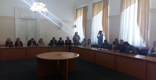 У Київському міському будинку вчителя відбувся круглий стіл за участі засновника всесвітньої освітньої платформи і соціального руху EduShifts Філіппа Граєра