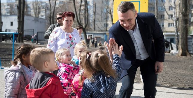 Віталій Кличко проінспектував капітально відремонтований дитсадок № 179 на Святошині, який вже приймає дітей
